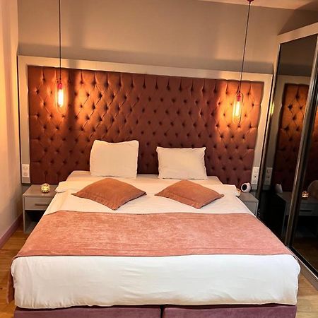 Paris Luxury Guest House - Cdg Aeroport Roissy-en-France Bagian luar foto